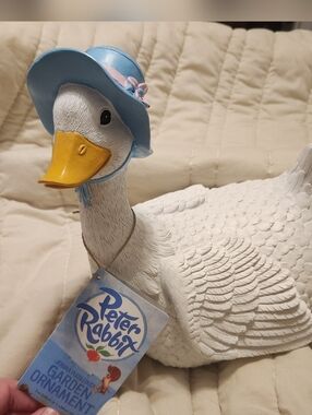 Beatrix Potter's Jemima Puddle Duck Garden Ornament From Peter Rabbit